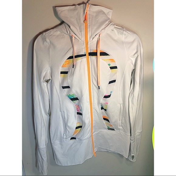 Lululemon In Stride Athletic Jacket  Size 6 - Picture 5 of 7